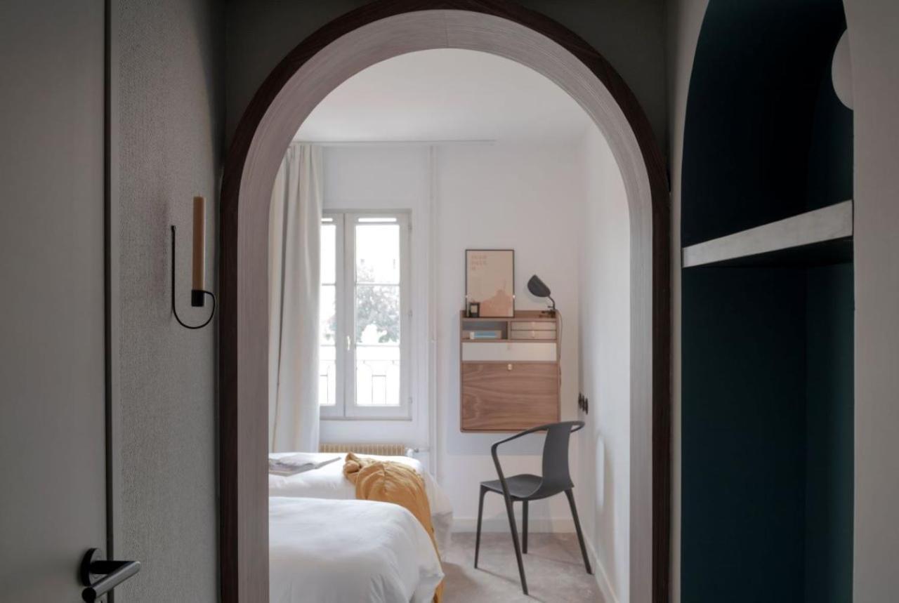 Hotel Le Prieure Парай-ле-Мониал Екстериор снимка