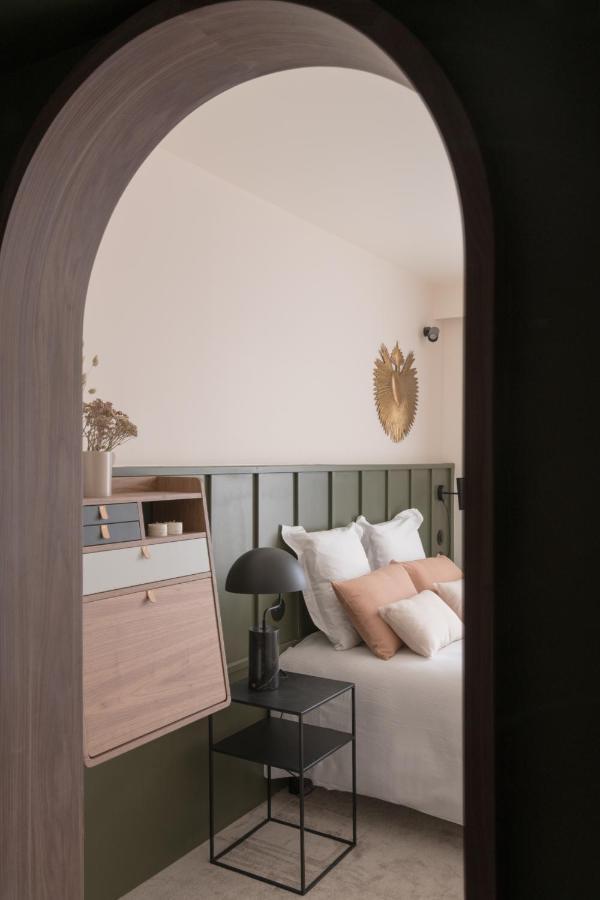 Hotel Le Prieure Парай-ле-Мониал Екстериор снимка
